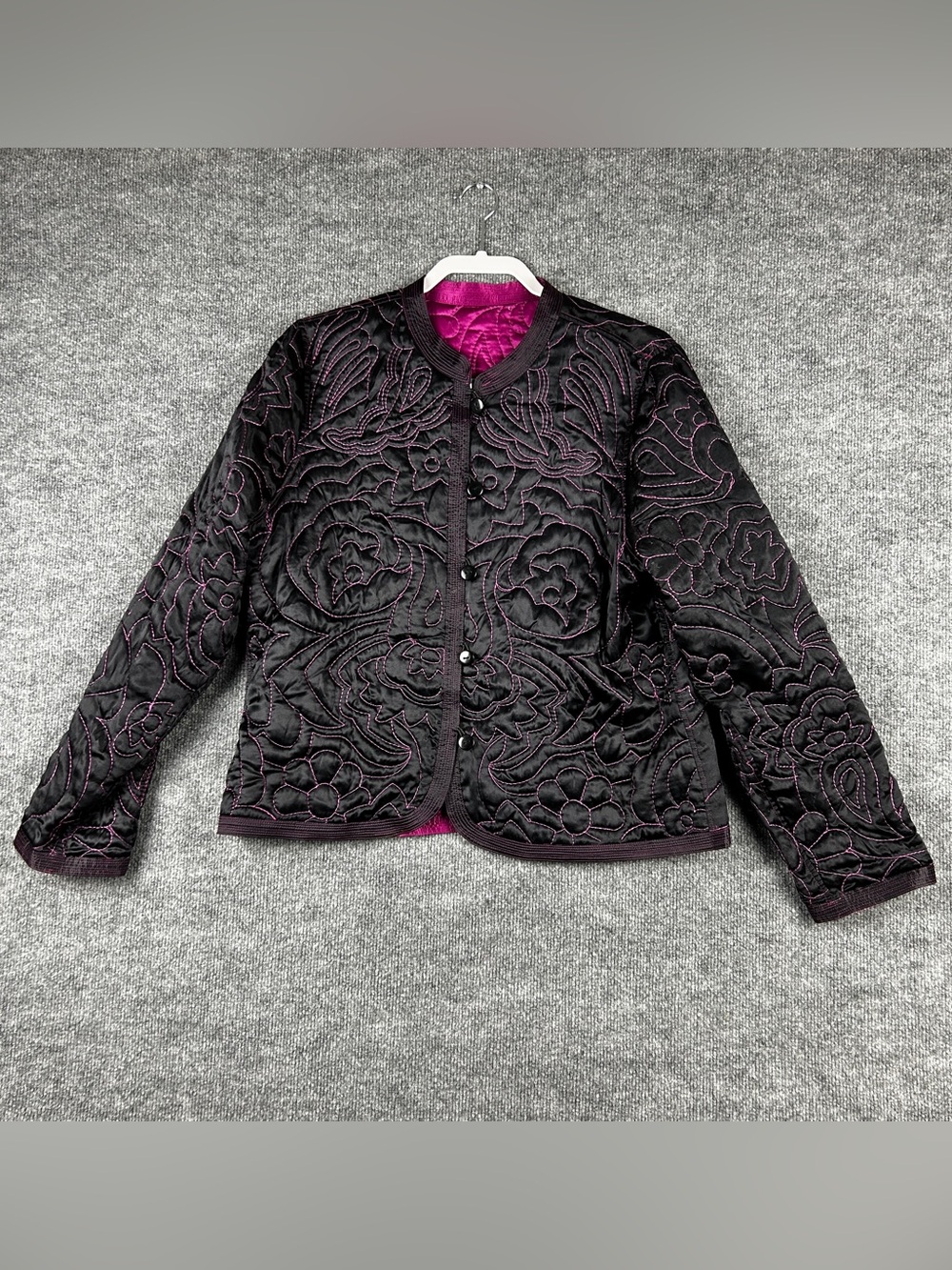 Vintage Reversible Quilted Satin Jacket Size Large Black Magenta Art to Wear